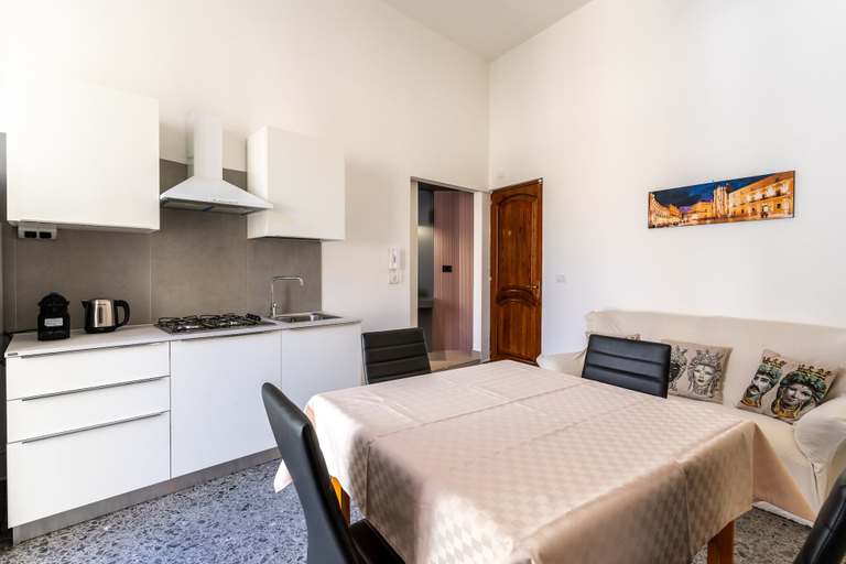 Interior, La Casa di Nonno Enrico by Wonderful Italy, Syracuse