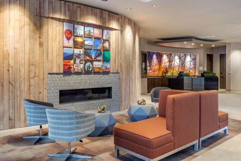 Public Area 3, Cambria Hotel Omaha Downtown, Douglas
