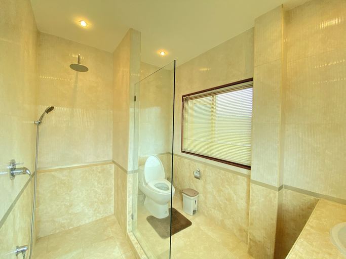 Bathroom 4, Tropical 6 Bedroom Villa Sanctuary, Hua Hin