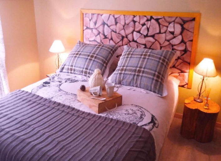 Bedroom 3, Du Côté de Lacoume, Hautes-Pyrénées