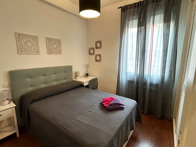 Bedroom 2, Habitaciones Magdalena, Madrid