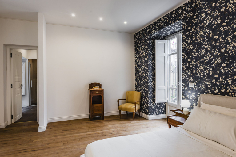 Room 4, Upscale Urban Apartment, Catania
