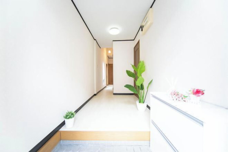 Others 5, 9 min to Yokkaichi Tomida STN House, Yokkaichi