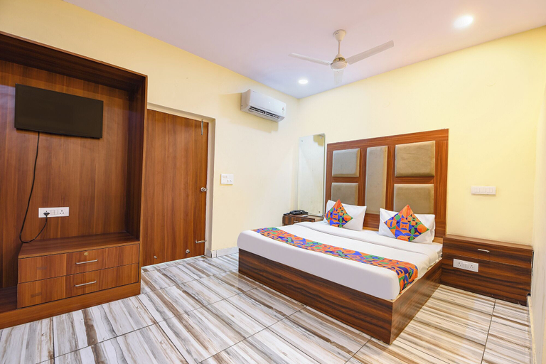 Bedroom 3, Fabhotel High View, Faridabad