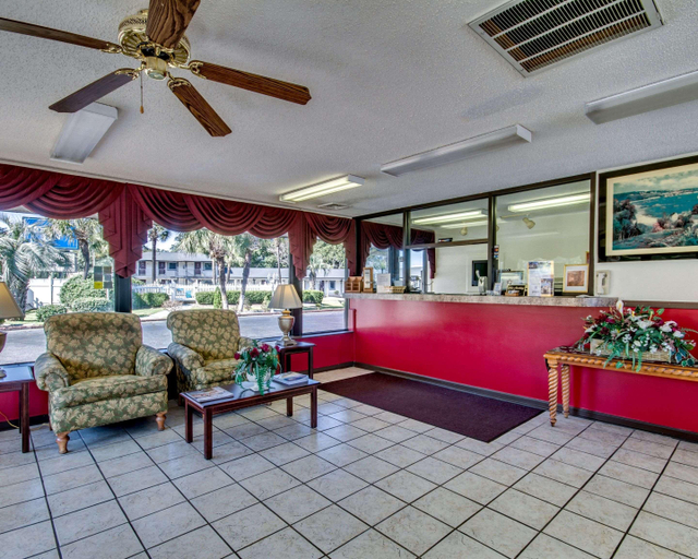 Public Area, Econo Lodge, Georgetown
