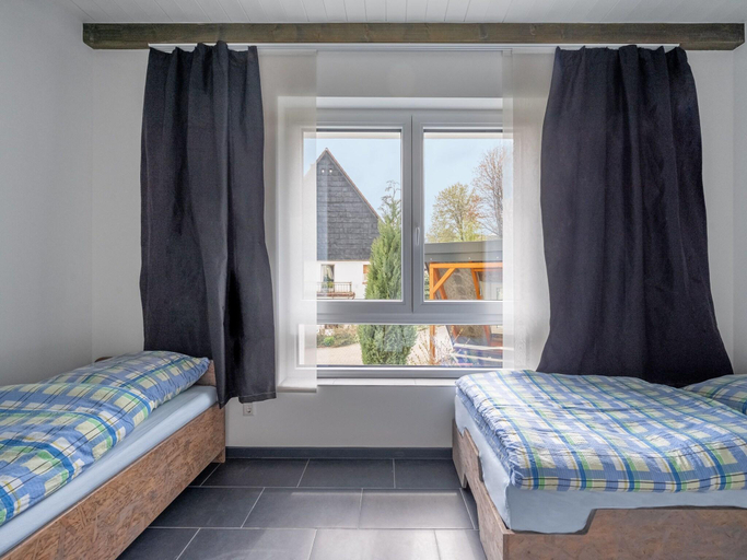Others 4, Exklusiv, barrierefrei Ferienwohnung fur 8 Gaste, Märkischer Kreis