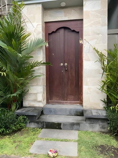 Exterior & Views, D'tegal Guest House , Badung