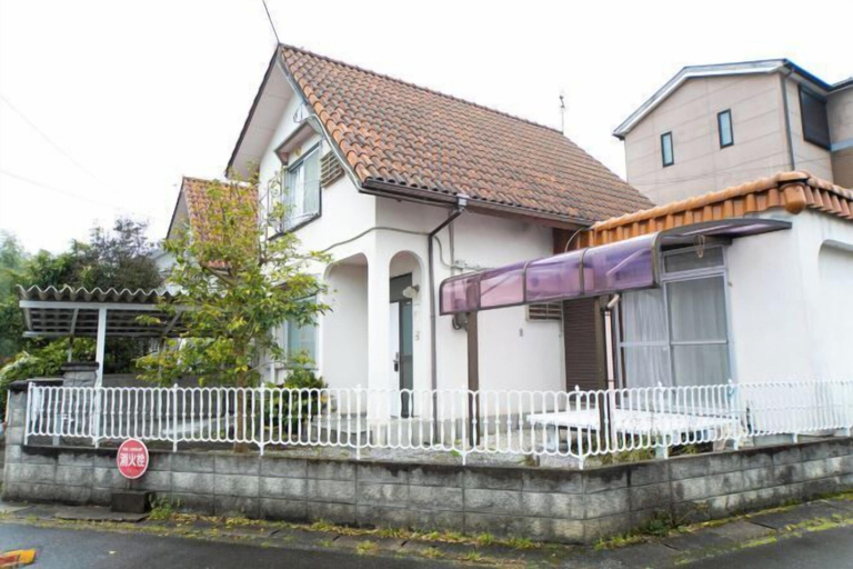 Exterior & Views, Higashiomi Large House, Higashiōmi