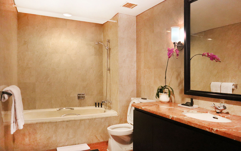 Bathroom 5