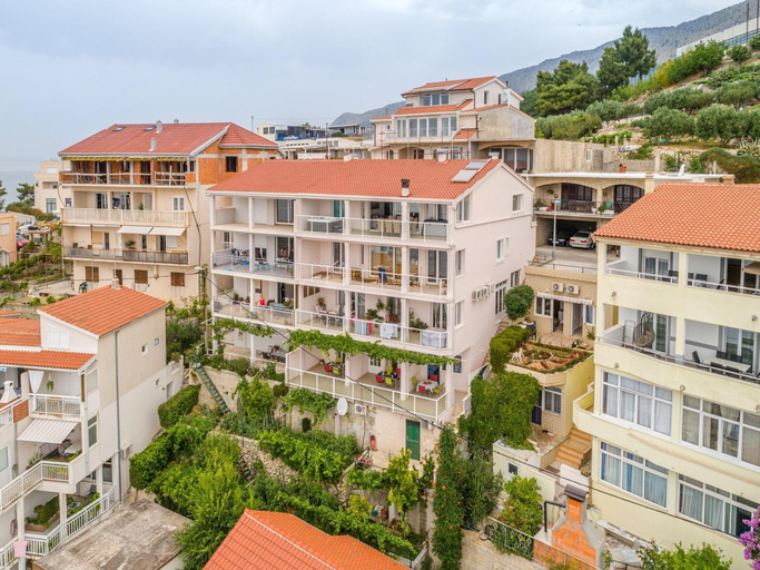 Others 4, Apartments Hope Dugi Rat - One-Bedroom Apartment with Terrace and Sea View A2, Dugi Rat