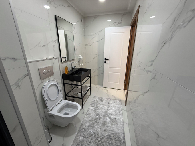Bathroom 5, Güven Palace Suites, Sürmene