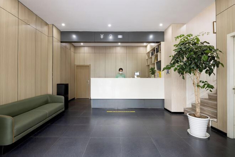 Others 3, Yizhou Hotel, Shanghai