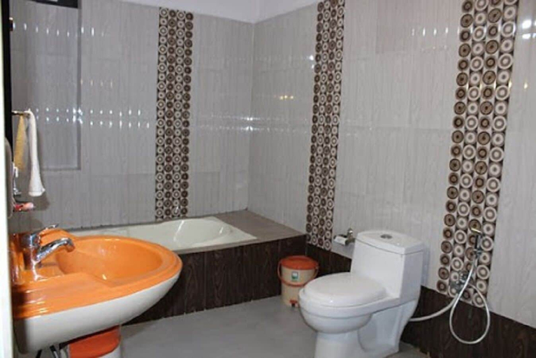 Bathroom, Hotel Kotwal Haveli - Jaisalmer, Jaisalmer