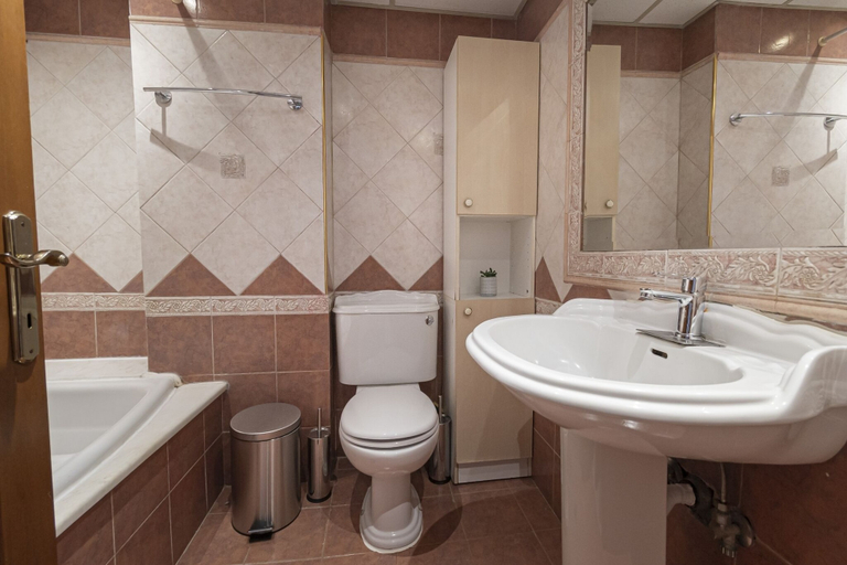 Bathroom 3, Theano Apartment by Rentalspro, Central Macedonia
