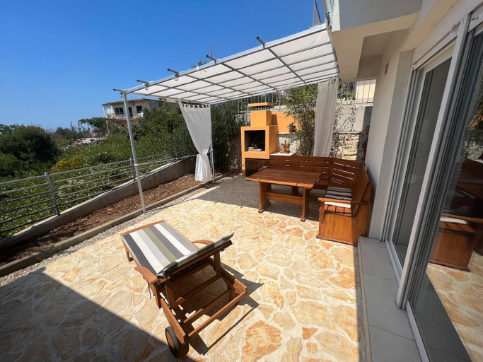 Others 3, Apartment in Dolac near the Sea, Primošten