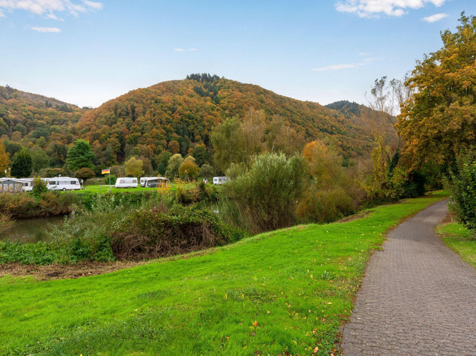 Others 4, Serene Stay by the Moselle, Cochem-Zell