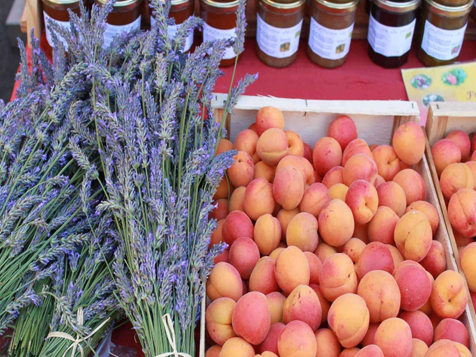 Food & Drinks 4, Cycling Escape in Montbrun, Drôme