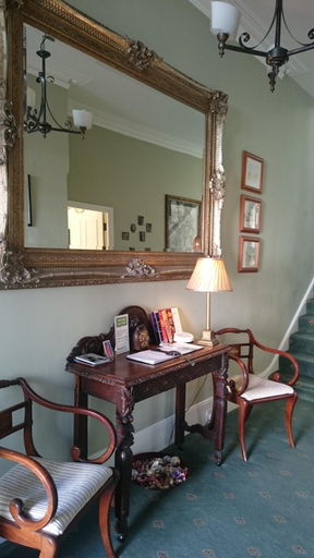 Public Area, 17 Wilmington Square, East Sussex