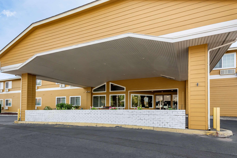 Exterior & Views 1, Quality Inn Paradise Creek Pullman, Whitman
