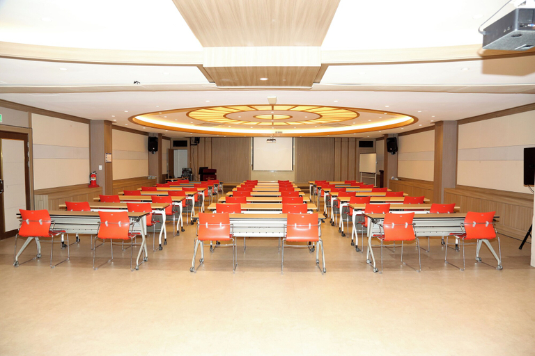 Business Facilities