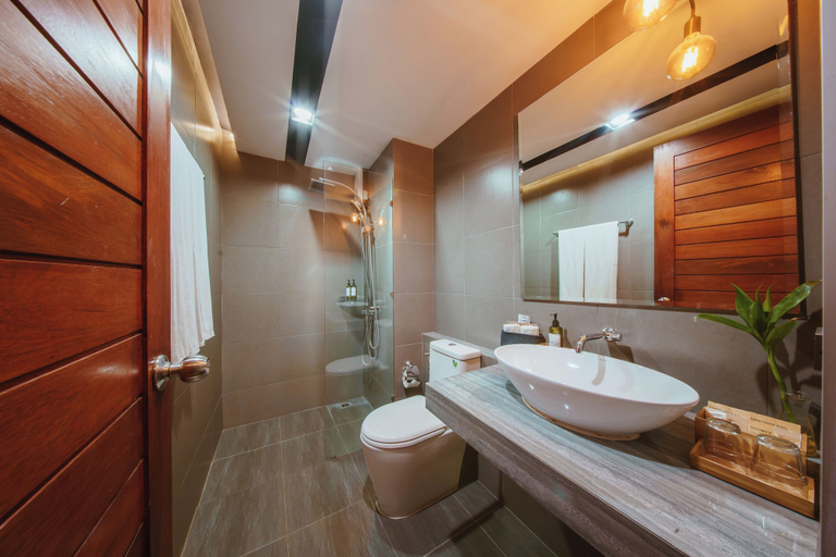Bathroom 4, The Brown Hotel, Mueang Krabi
