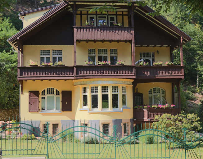 Others 3, Villa Liliengrund, Eisenach