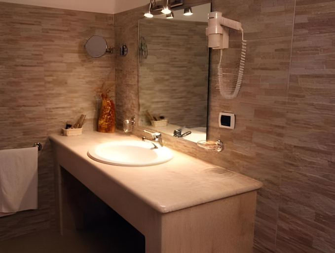 Bathroom 5, Hotel Don Diego, Olbia-Tempio