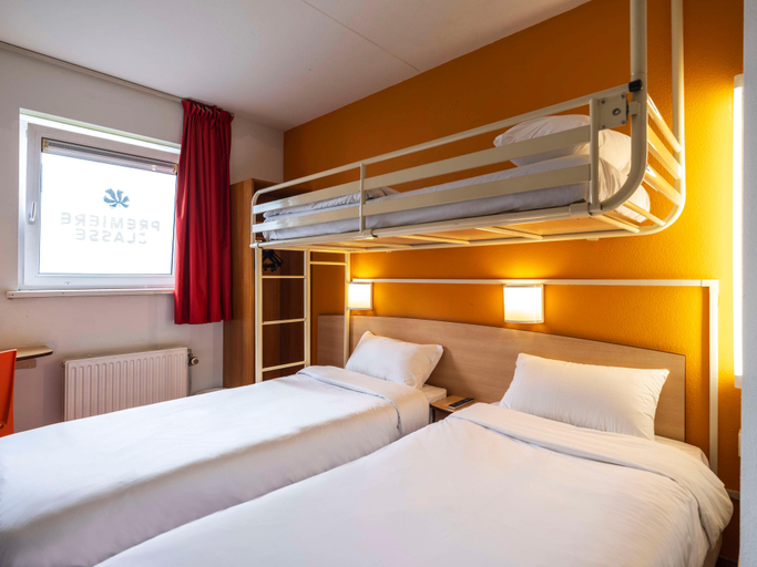 Bedroom 3, Premiere Classe Breda, Breda