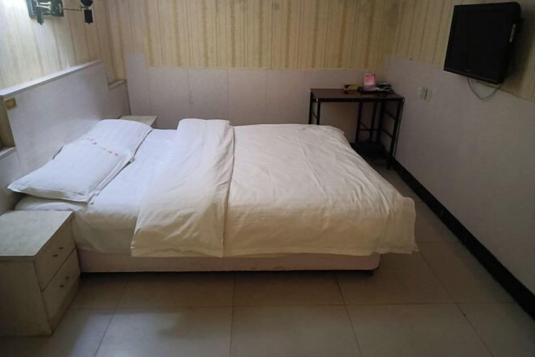 Bedroom 4, Green Tree Inn (Shangqiu Liangyuan District Railway Station), Shangqiu