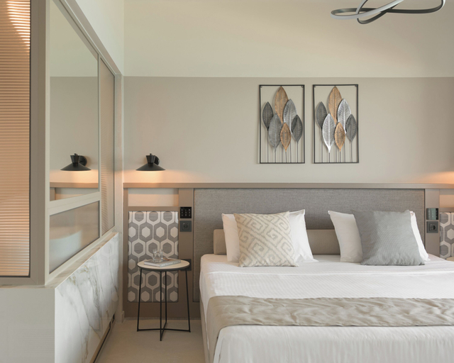 Bedroom 3, Creta Star Hotel, Crete