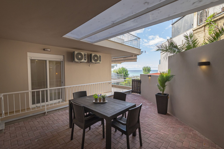 Others 4, Sandra Seafront Apartment by RentalsPro Services - Nea Moudania, Central Macedonia