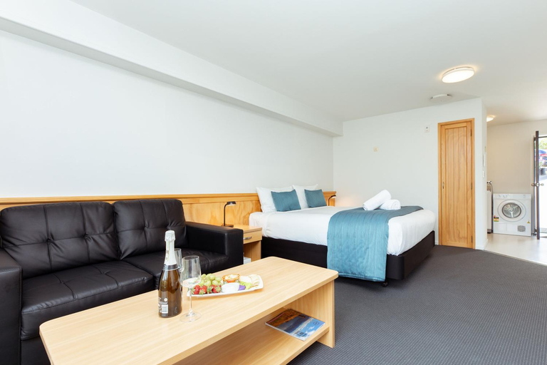 Bedroom 2, Clearbrook Motel and Serviced Apartments, Queenstown-Lakes