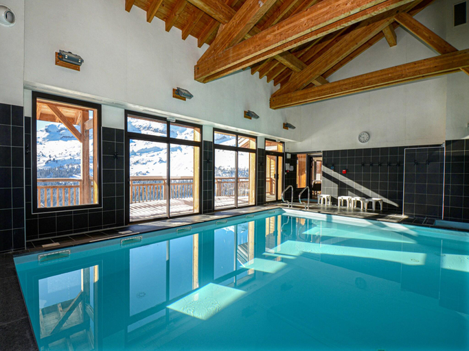 Sport & Beauty 5, Snowy Chalet w Views, Haute-Savoie