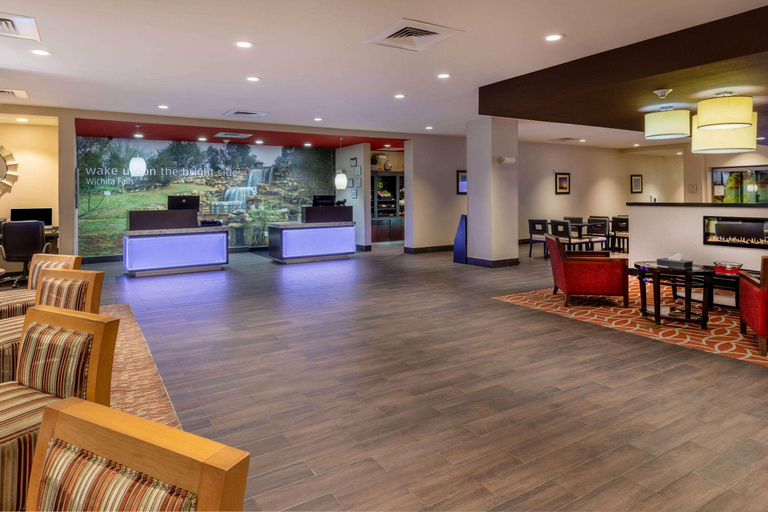 Public Area 3, La Quinta Inn Suites Wichita Falls Msu Area, Wichita
