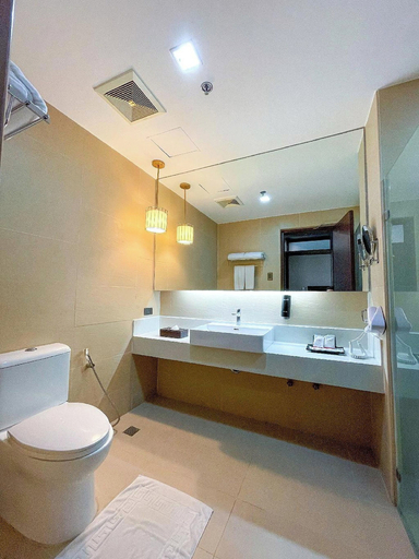 Bathroom 5, Summit Ridge Tagaytay, Tagaytay City