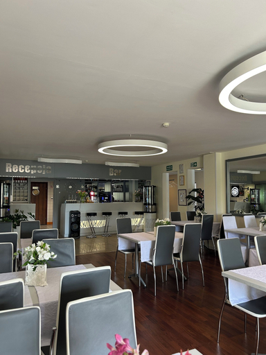 Food & Drinks 5, Hotelik Świdwin, Świdwin