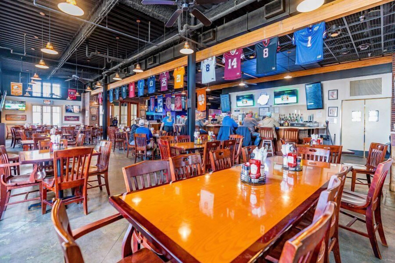 Food & Drinks 5, Beach Club 806a, Baldwin