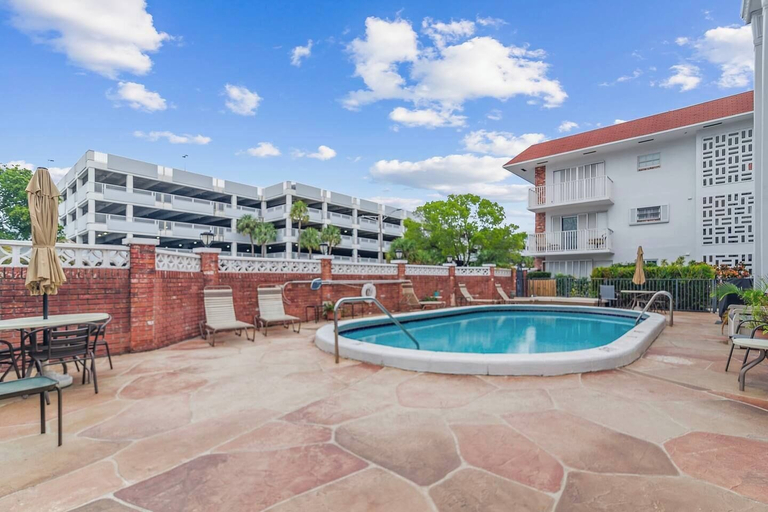 Sport & Beauty 4, Las Olas & Beachside getaway with pool, Broward