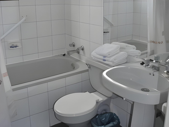 Bathroom 4, Apart Hotel Sendero del Sol, Elqui