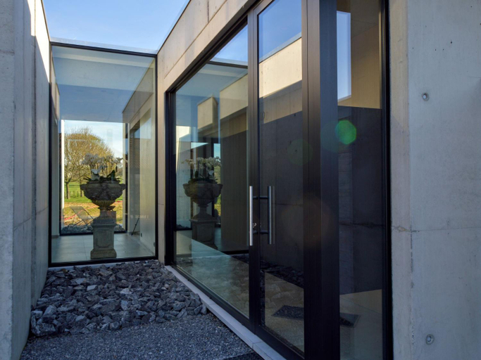 Others 5, Dalhem Villa with Garden, Liège