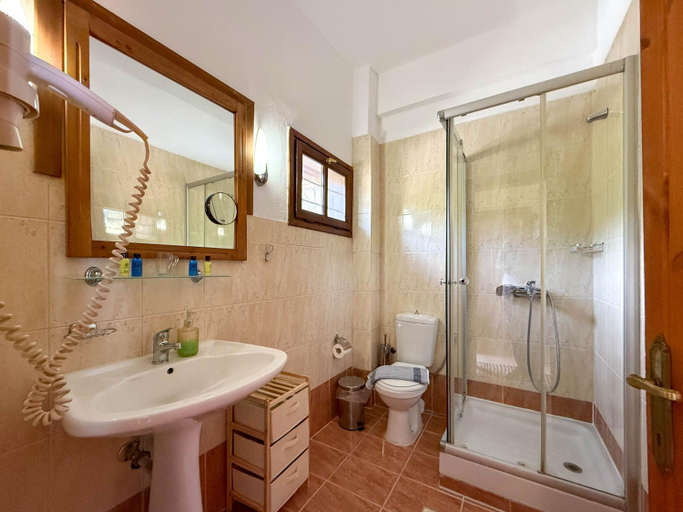 Bathroom 3, Pliades Traditional Guesthouse, Central Macedonia