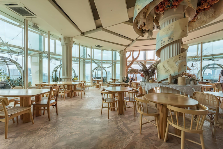 Food & Drinks 5, Regalia Suites 101, Kuala Lumpur