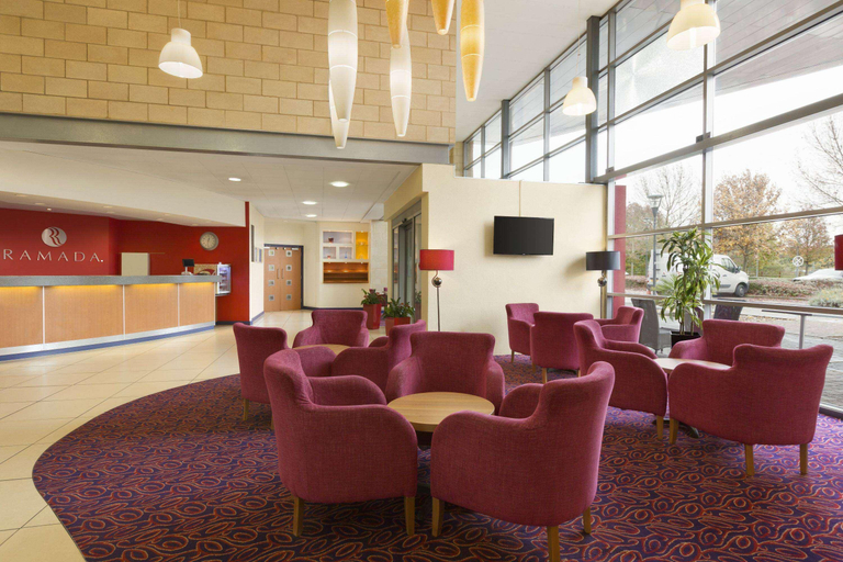 Public Area 2, Ramada London North M1, London