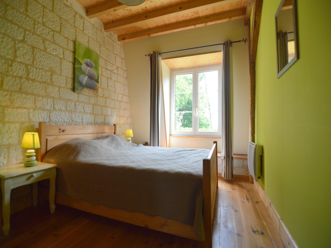 Bedroom 2, House in Montreuil near Merlimont Beach, Pas-de-Calais