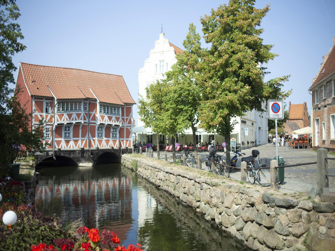 Others 2, Wohnung in Wismar mit Garten, Nordwestmecklenburg