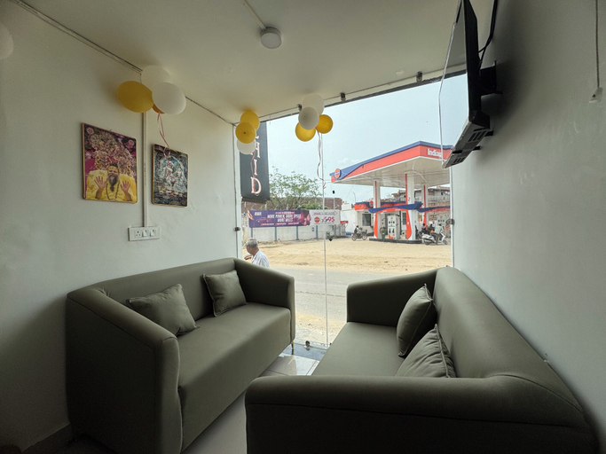 Others 5, The Vrind Orchid, Mathura