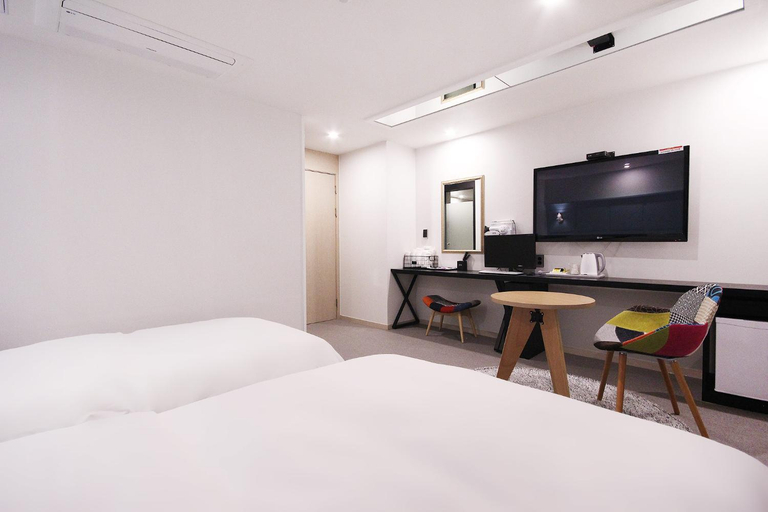 Bedroom 4, Pohang Mundeok Hotel XYM, Pohang