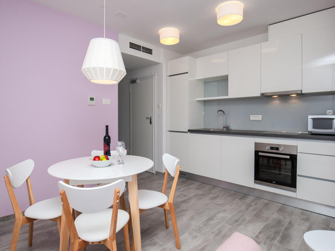 Others 4, Apartment Dva Galeba with 1 room, Bol