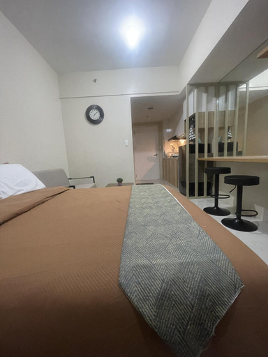 Others 3, Studio 14 Sunvida Tower across SM City Cebu, Cebu City