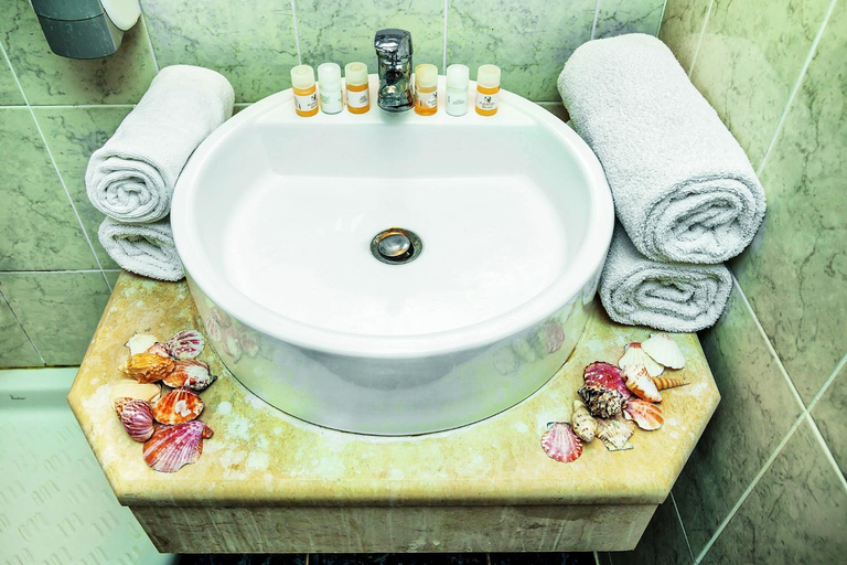 Bathroom 4, Elinotel Polis Hotel, Central Macedonia